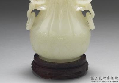 图片[4]-Small lidded pot with floral handles, Qing dynasty (1644-1911)-China Archive